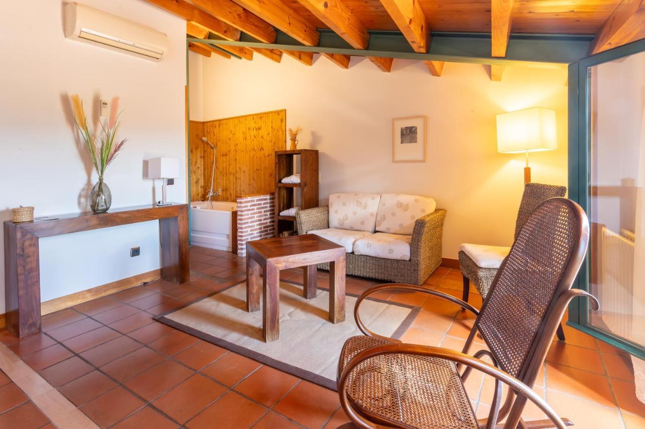 Hospederia El Arco Hotel Villavieja del Lozoya Екстериор снимка
